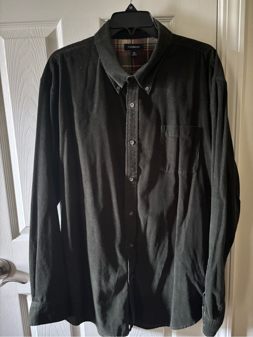 croft & barrow Men's dark green fine corduroy Button-Down Shirt , never worn